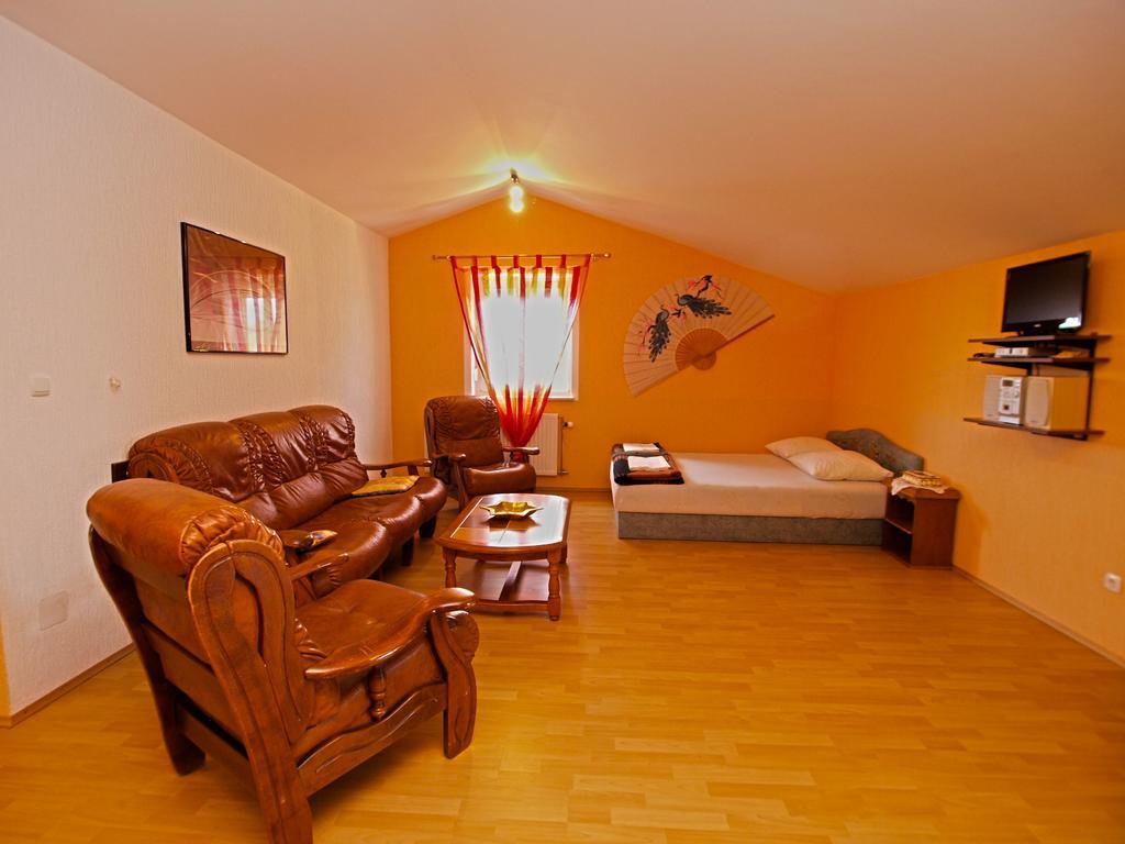 Apartments Denis 19 Fažana Extérieur photo