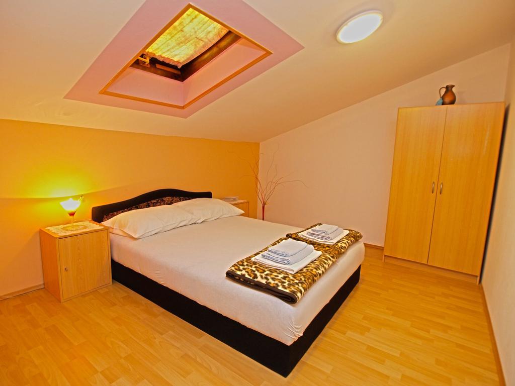 Apartments Denis 19 Fažana Extérieur photo
