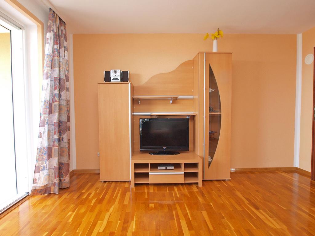 Apartments Denis 19 Fažana Extérieur photo