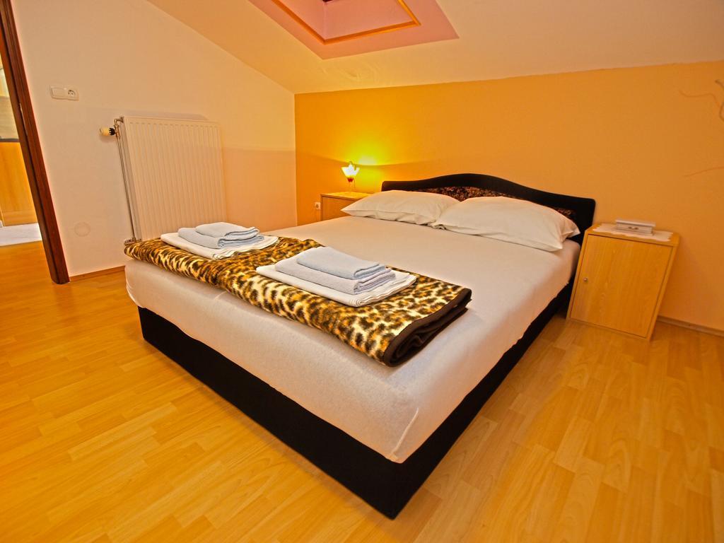 Apartments Denis 19 Fažana Extérieur photo