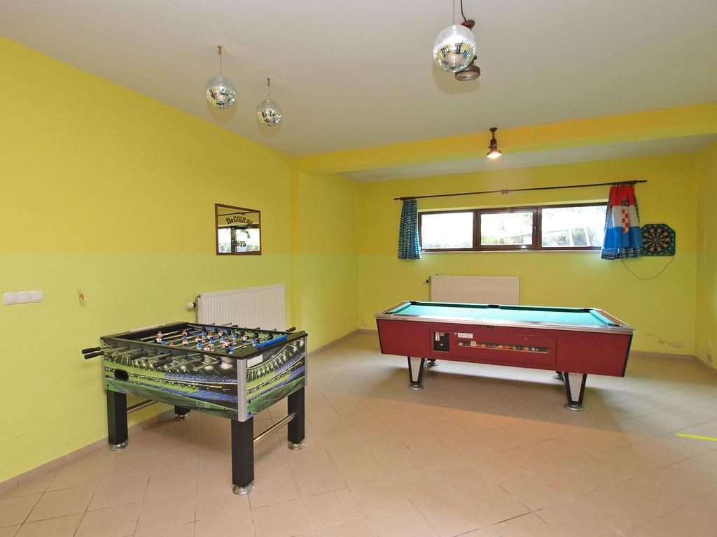 Apartments Denis 19 Fažana Extérieur photo