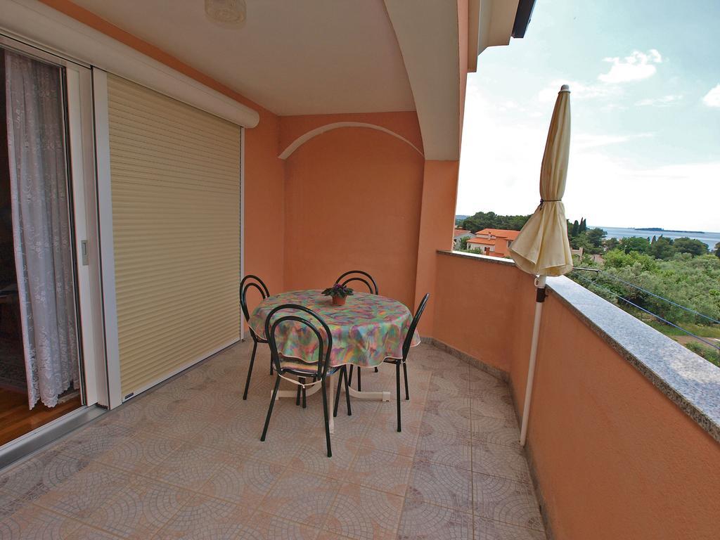 Apartments Denis 19 Fažana Extérieur photo