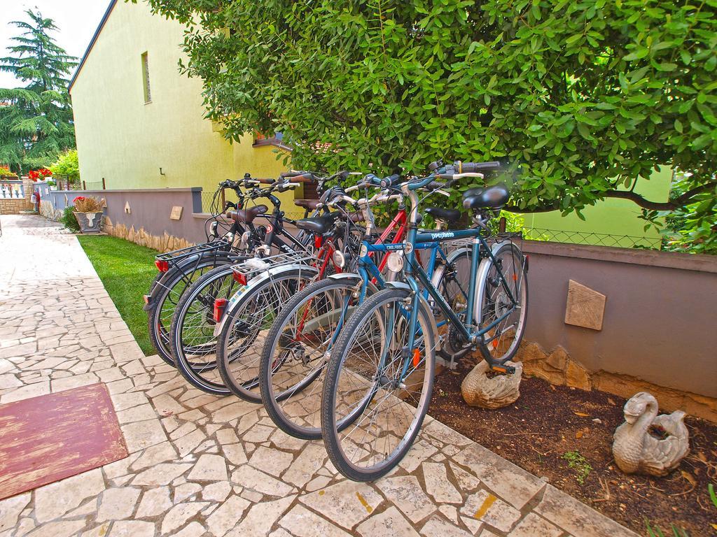 Apartments Denis 19 Fažana Extérieur photo