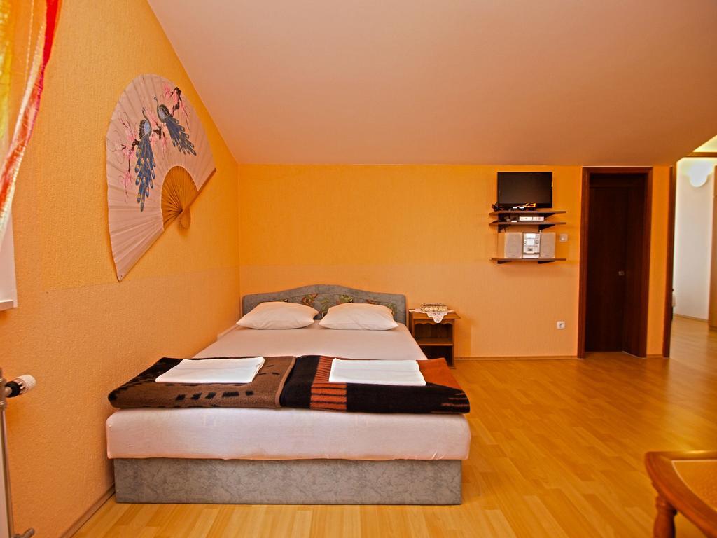 Apartments Denis 19 Fažana Extérieur photo