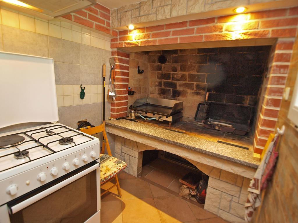 Apartments Denis 19 Fažana Extérieur photo